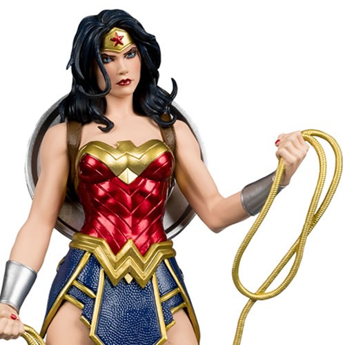 1/6 Scale Wonder Woman By Jim Lee w/ Digital Collectible DC Direct (MTD) Statues
